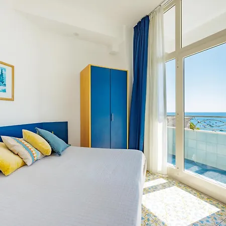 Panoramic アパートホテル 3*