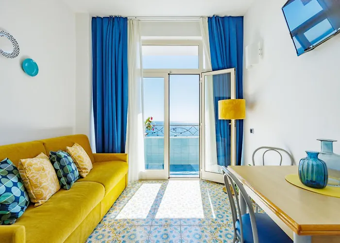 Panoramic アパートホテル