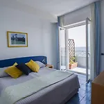 Panoramic 公寓式酒店 3*