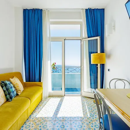 Panoramic Apartmanhotel