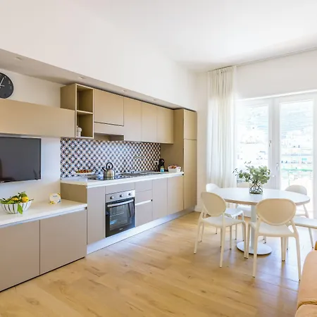 Panoramic Apartmanhotel Maiori