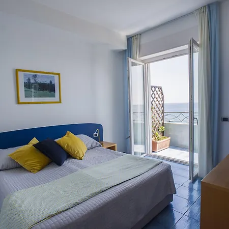 Panoramic شقة فندقية 3*