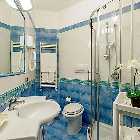 Panoramic Apartmanhotel