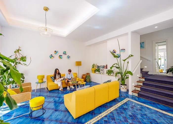 Panoramic 3* Майори