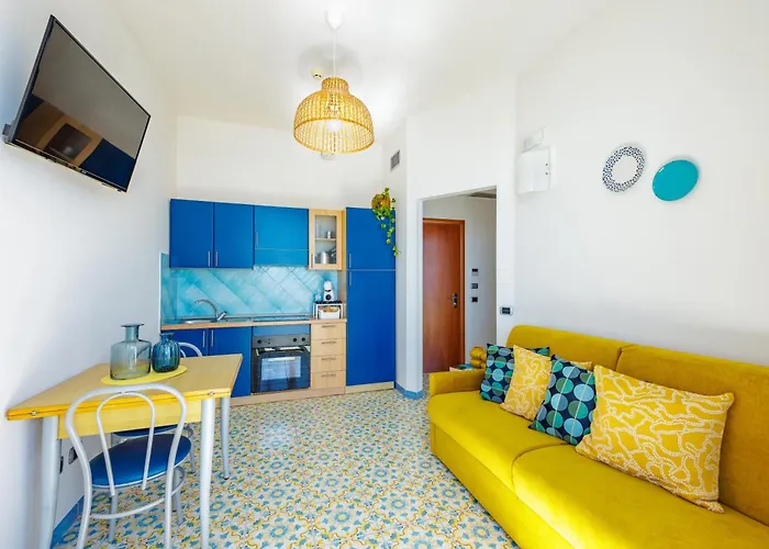 Апарт-отель Panoramic 3*